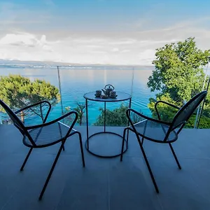 Boutique Acacia 4* Lovran